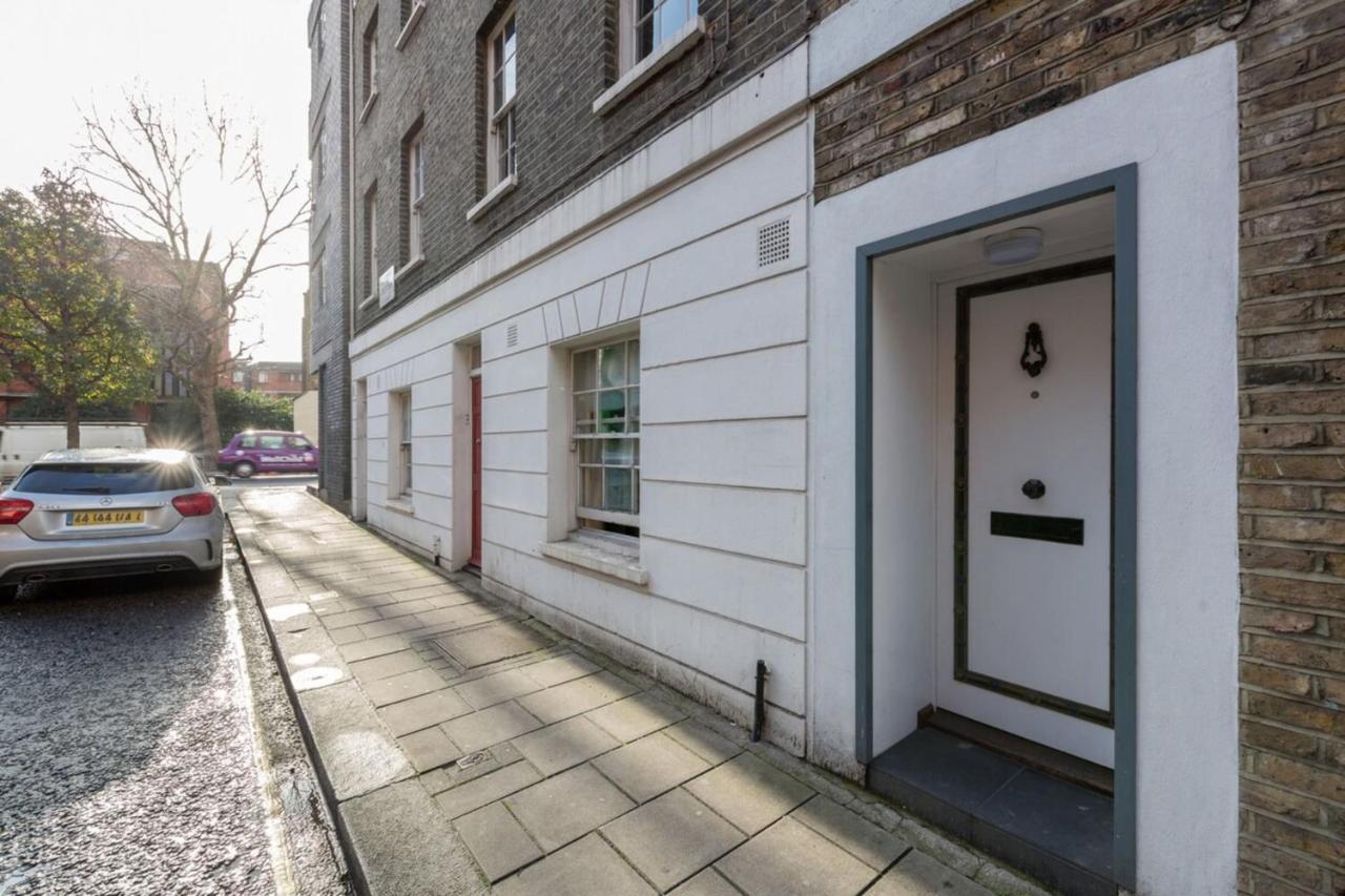 Beautiful 1 Bedroom Apartment In Victoria London Exterior photo